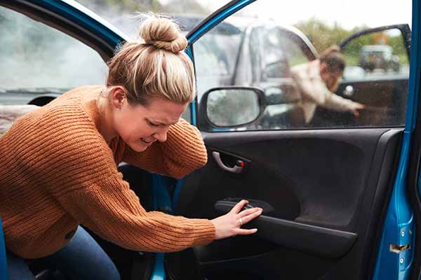 should i accept the insurance offer after a car accident in florida?